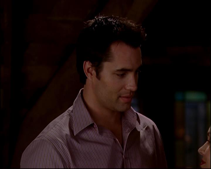 Charmed-Online-dot-818TheTornIdentity1811.jpg Charmed-Online-dot-818TheTornIdentity1811.jpg