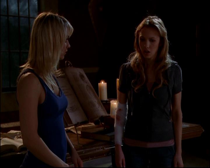 Charmed-Online-dot-818TheTornIdentity1828.jpg Charmed-Online-dot-818TheTornIdentity1828.jpg