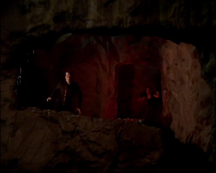 Charmed-Online-dot-818TheTornIdentity1835.jpg Charmed-Online-dot-818TheTornIdentity1835.jpg