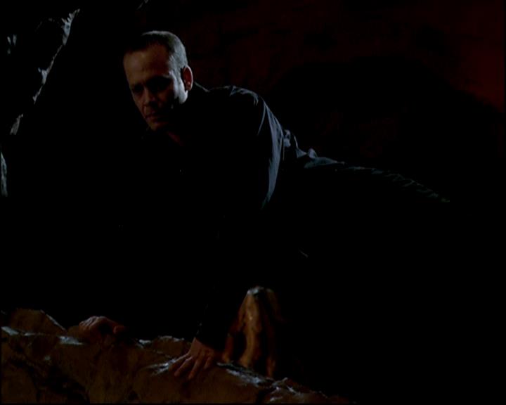 Charmed-Online-dot-818TheTornIdentity1842.jpg Charmed-Online-dot-818TheTornIdentity1842.jpg