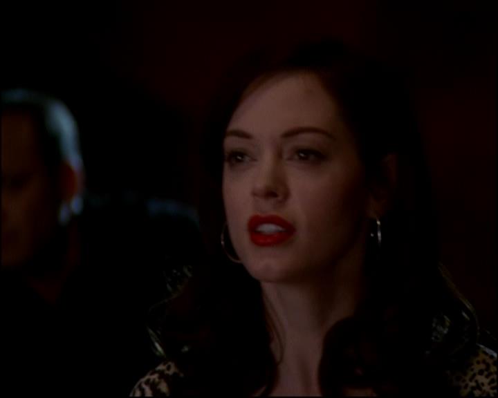 Charmed-Online-dot-818TheTornIdentity1868.jpg Charmed-Online-dot-818TheTornIdentity1868.jpg