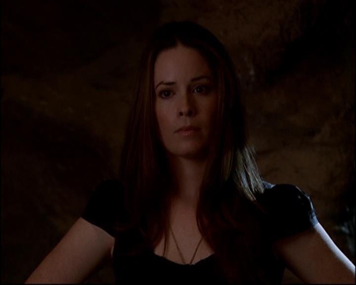 Charmed-Online-dot-818TheTornIdentity1874.jpg Charmed-Online-dot-818TheTornIdentity1874.jpg