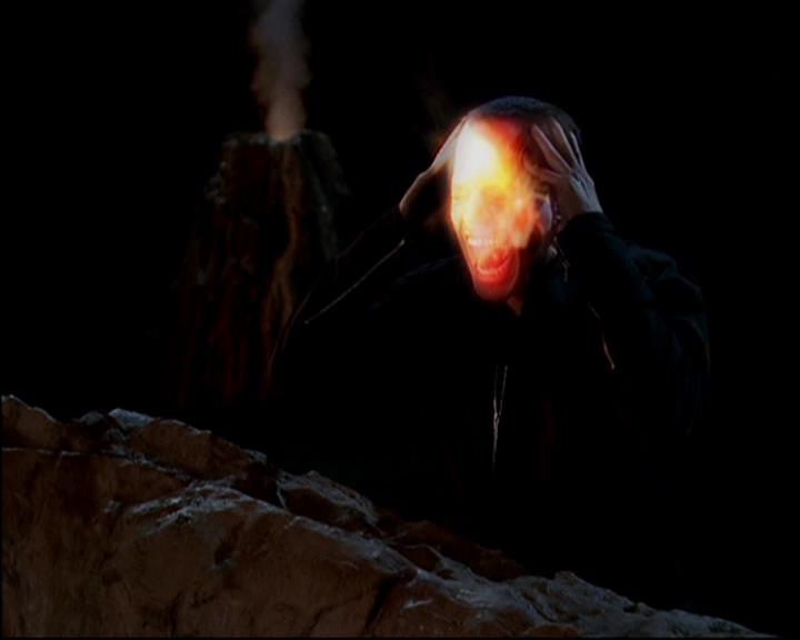 Charmed-Online-dot-818TheTornIdentity1905.jpg Charmed-Online-dot-818TheTornIdentity1905.jpg