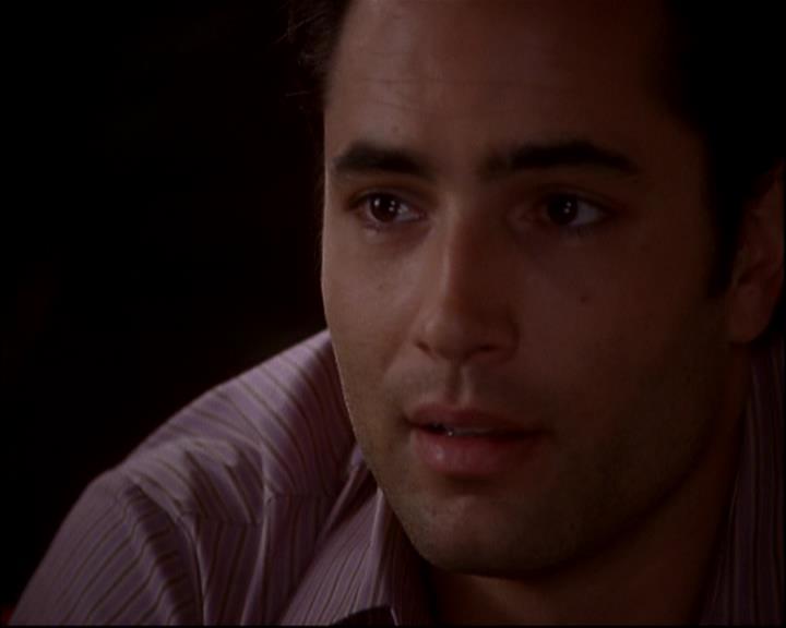 Charmed-Online-dot-818TheTornIdentity2009.jpg Charmed-Online-dot-818TheTornIdentity2009.jpg