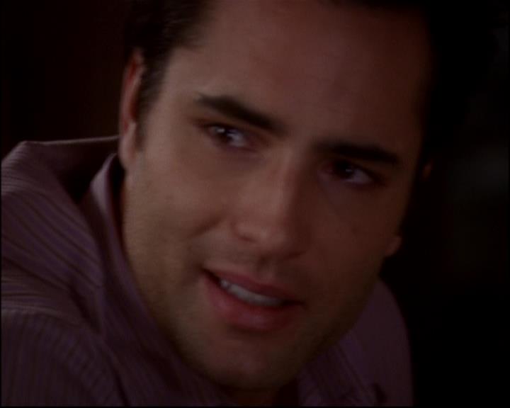 Charmed-Online-dot-818TheTornIdentity2076.jpg Charmed-Online-dot-818TheTornIdentity2076.jpg