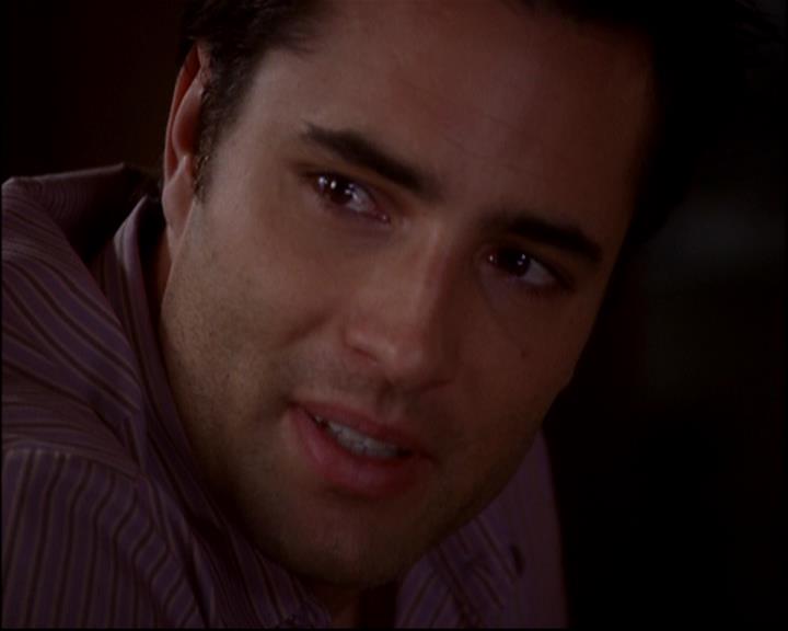 Charmed-Online-dot-818TheTornIdentity2081.jpg Charmed-Online-dot-818TheTornIdentity2081.jpg