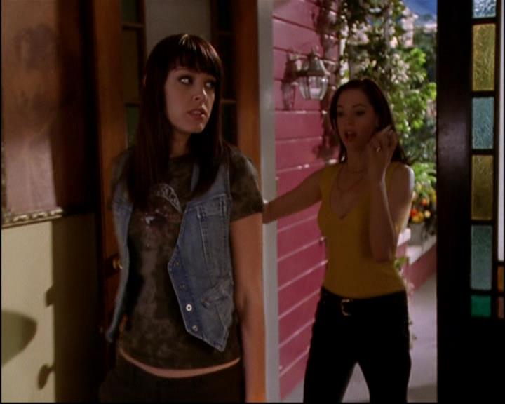 Charmed-Online-dot-819TheJungAndTheRestless0516.jpg Charmed-Online-dot-819TheJungAndTheRestless0516.jpg