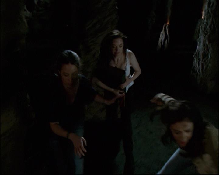 Charmed-Online-dot-net_8x21KillBillieVol2-0026.jpg