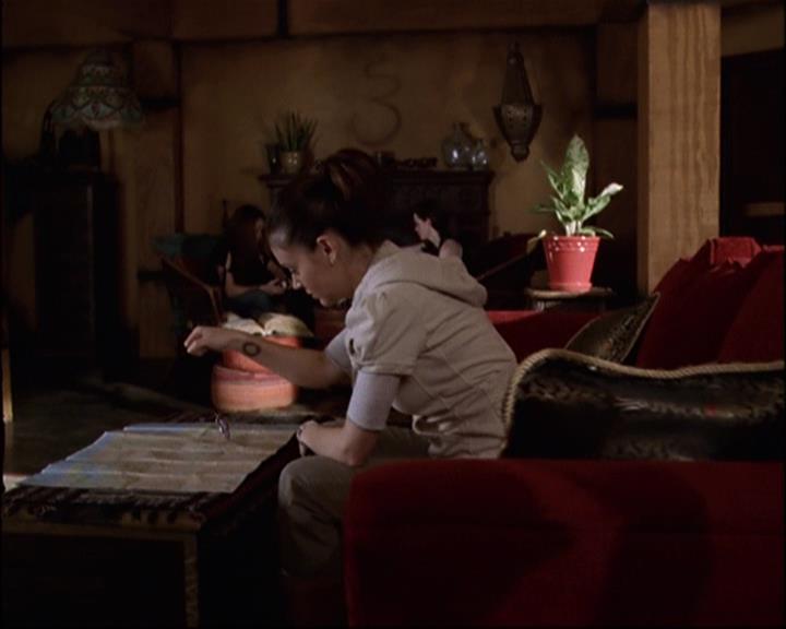 Charmed-Online-dot-net_8x21KillBillieVol2-1188.jpg Charmed-Online-dot-net_8x21KillBillieVol2-1188.jpg