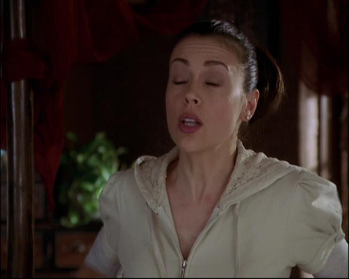 Charmed-Online-dot-net_8x21KillBillieVol2-1316.jpg Charmed-Online-dot-net_8x21KillBillieVol2-1316.jpg