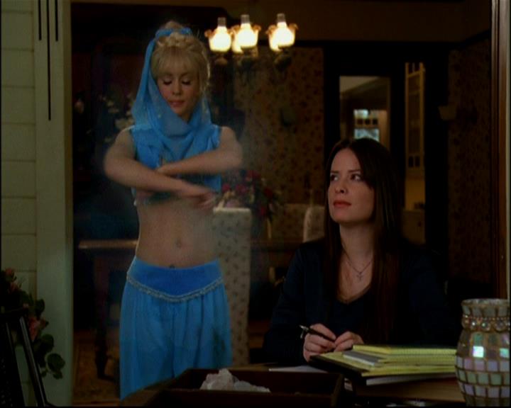 Charmed-Online-dot-ForeverCharmed0304.jpg Charmed-Online-dot-ForeverCharmed0304.jpg