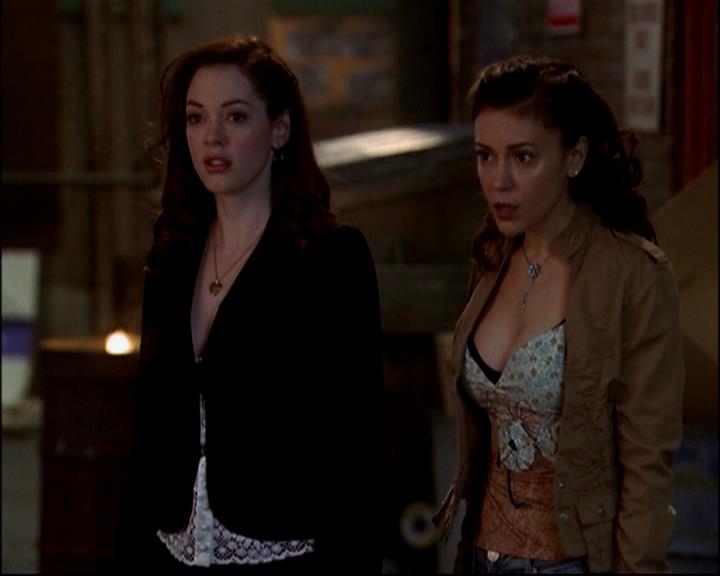 Charmed-Online-dot-TheMakingOfCharmed0009.jpg Charmed-Online-dot-TheMakingOfCharmed0009.jpg