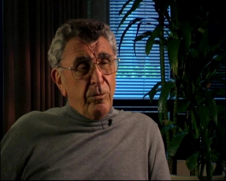 Charmed-Online-dot-TheMakingOfCharmed0030.jpg Charmed-Online-dot-TheMakingOfCharmed0030.jpg