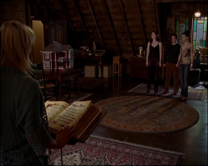 Charmed-Online-dot-TheMakingOfCharmed0045.jpg Charmed-Online-dot-TheMakingOfCharmed0045.jpg