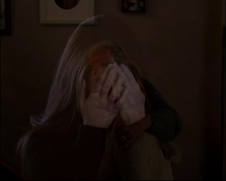 Charmed-Online-dot-TheMakingOfCharmed0094.jpg Charmed-Online-dot-TheMakingOfCharmed0094.jpg