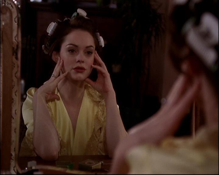 Charmed-Online-dot-TheMakingOfCharmed0116.jpg Charmed-Online-dot-TheMakingOfCharmed0116.jpg