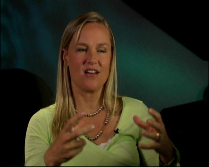 Charmed-Online-dot-TheMakingOfCharmed0139.jpg Charmed-Online-dot-TheMakingOfCharmed0139.jpg