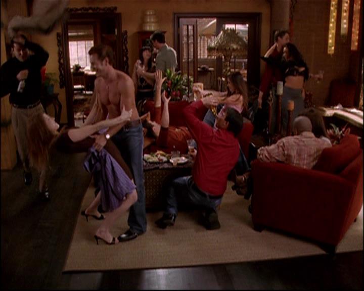 Charmed-Online-dot-TheMakingOfCharmed0237.jpg Charmed-Online-dot-TheMakingOfCharmed0237.jpg