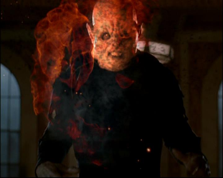 Charmed-Online-dot-TheMakingOfCharmed0257.jpg Charmed-Online-dot-TheMakingOfCharmed0257.jpg