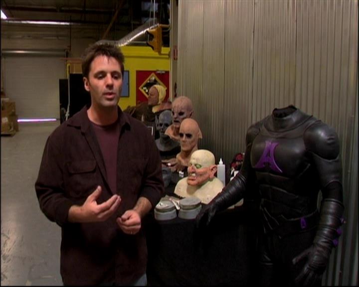 Charmed-Online-dot-TheMakingOfCharmed0278.jpg Charmed-Online-dot-TheMakingOfCharmed0278.jpg