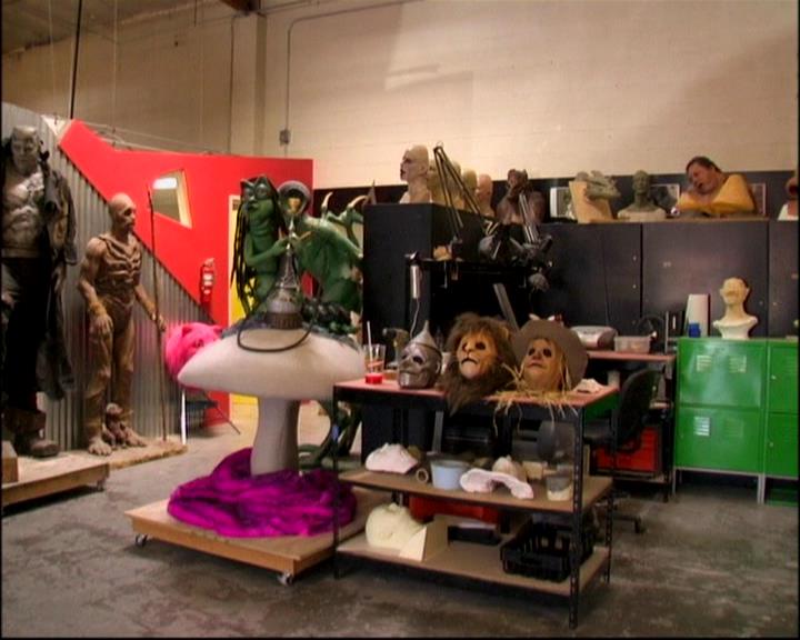 Charmed-Online-dot-TheMakingOfCharmed0298.jpg Charmed-Online-dot-TheMakingOfCharmed0298.jpg