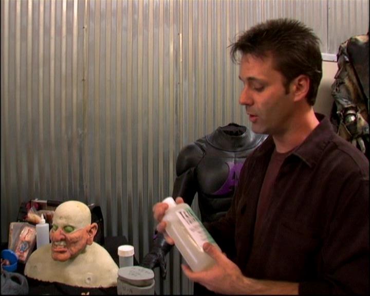 Charmed-Online-dot-TheMakingOfCharmed0303.jpg Charmed-Online-dot-TheMakingOfCharmed0303.jpg