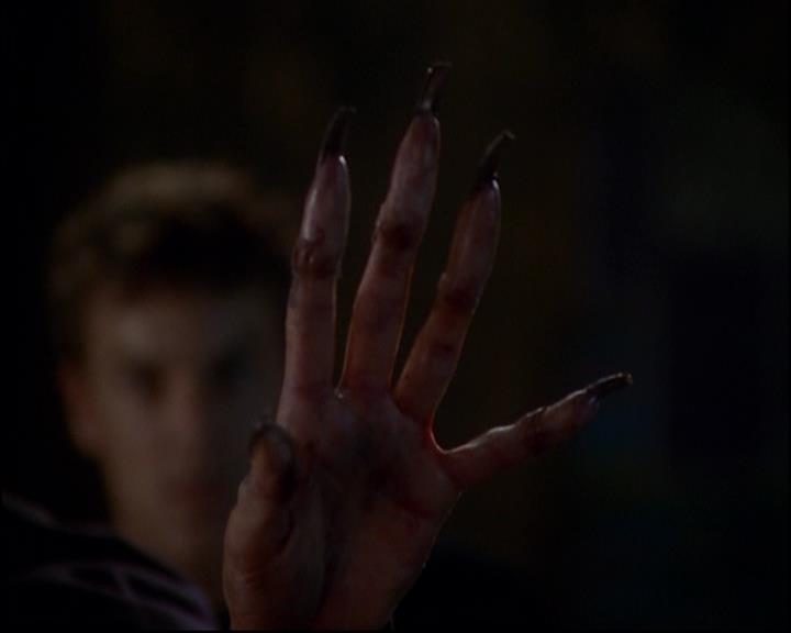 Charmed-Online-dot-TheMakingOfCharmed0311.jpg Charmed-Online-dot-TheMakingOfCharmed0311.jpg