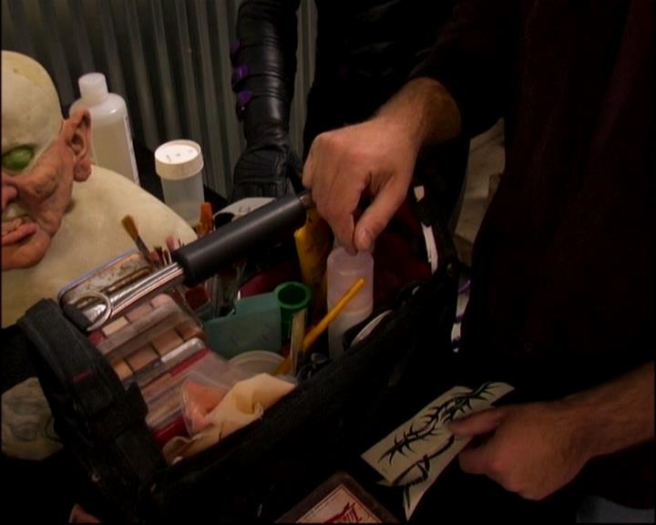 Charmed-Online-dot-TheMakingOfCharmed0320.jpg Charmed-Online-dot-TheMakingOfCharmed0320.jpg