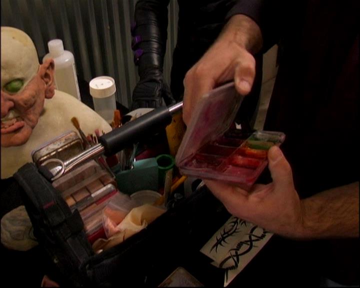 Charmed-Online-dot-TheMakingOfCharmed0323.jpg Charmed-Online-dot-TheMakingOfCharmed0323.jpg