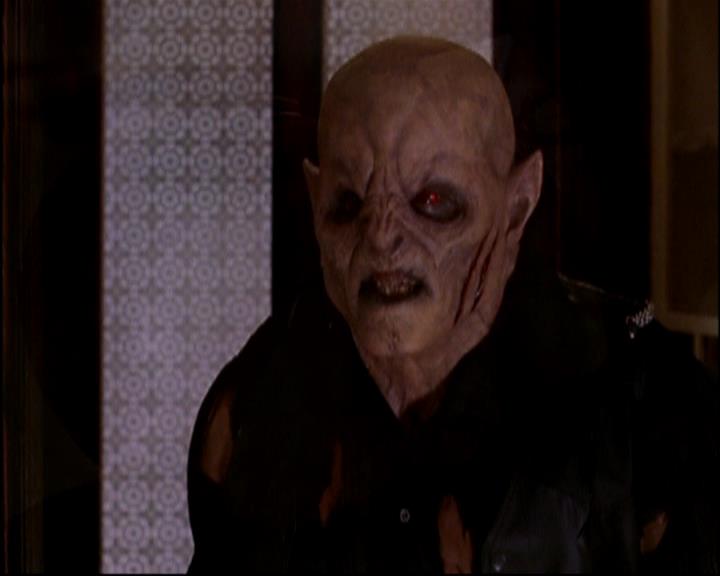 Charmed-Online-dot-TheMakingOfCharmed0397.jpg Charmed-Online-dot-TheMakingOfCharmed0397.jpg