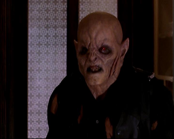 Charmed-Online-dot-TheMakingOfCharmed0401.jpg Charmed-Online-dot-TheMakingOfCharmed0401.jpg