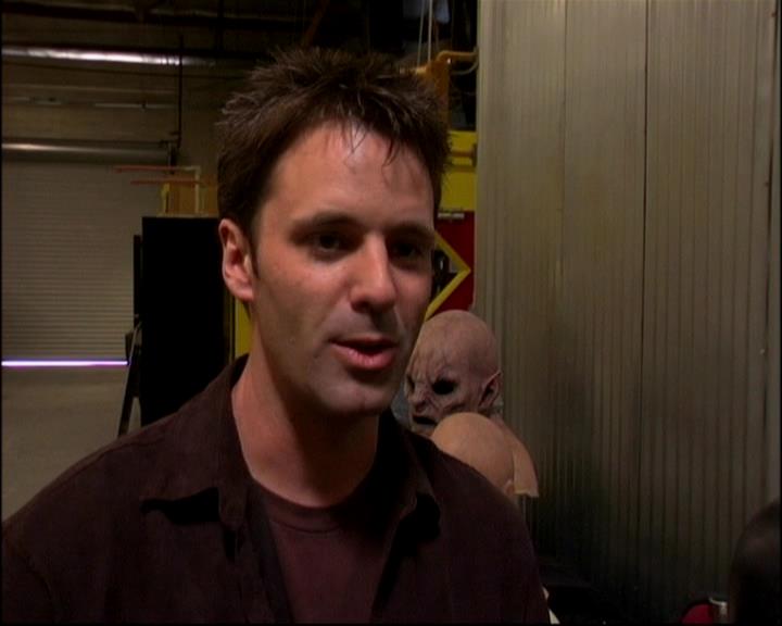 Charmed-Online-dot-TheMakingOfCharmed0411.jpg Charmed-Online-dot-TheMakingOfCharmed0411.jpg