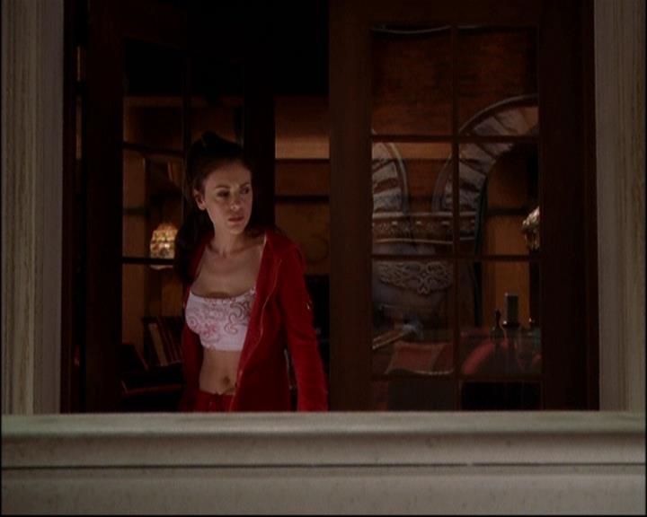 Charmed-Online-dot-TheMakingOfCharmed0513.jpg Charmed-Online-dot-TheMakingOfCharmed0513.jpg