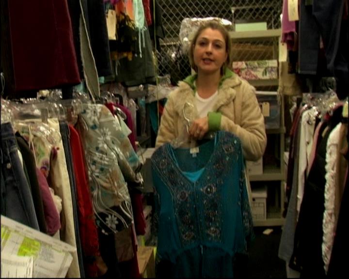 Charmed-Online-dot-TheMakingOfCharmed0516.jpg Charmed-Online-dot-TheMakingOfCharmed0516.jpg