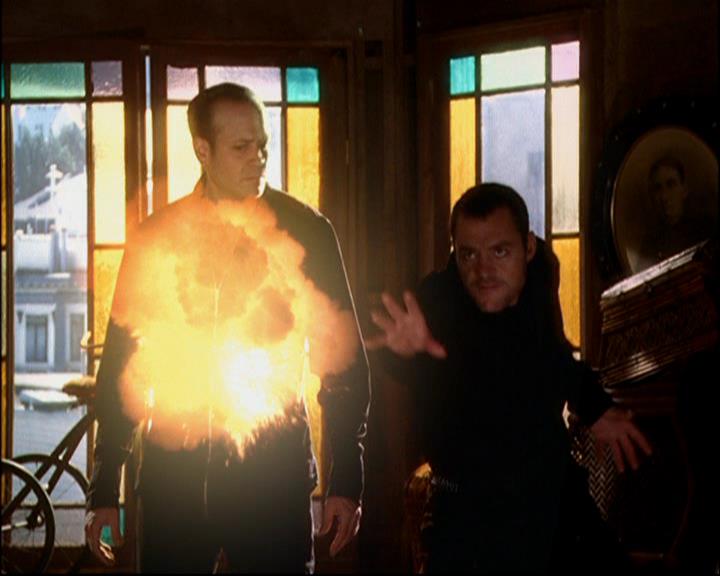 Charmed-Online-dot-TheMakingOfCharmed0576.jpg Charmed-Online-dot-TheMakingOfCharmed0576.jpg