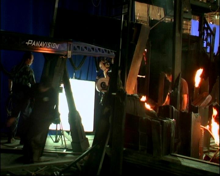 Charmed-Online-dot-TheMakingOfCharmed0604.jpg Charmed-Online-dot-TheMakingOfCharmed0604.jpg