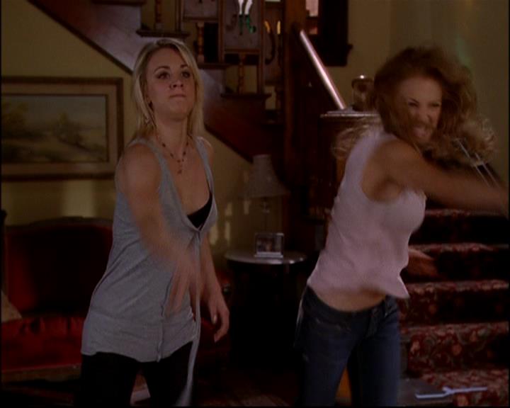 Charmed-Online-dot-TheMakingOfCharmed0632.jpg Charmed-Online-dot-TheMakingOfCharmed0632.jpg