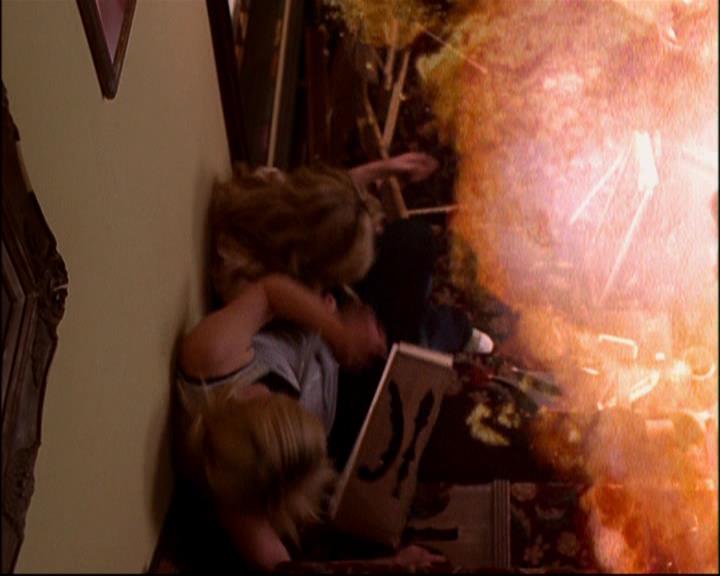 Charmed-Online-dot-TheMakingOfCharmed0640.jpg Charmed-Online-dot-TheMakingOfCharmed0640.jpg