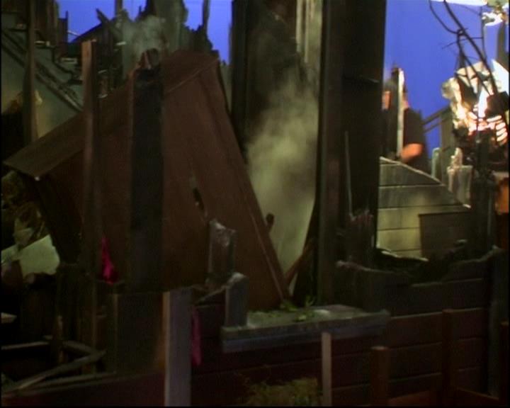 Charmed-Online-dot-TheMakingOfCharmed0664.jpg Charmed-Online-dot-TheMakingOfCharmed0664.jpg