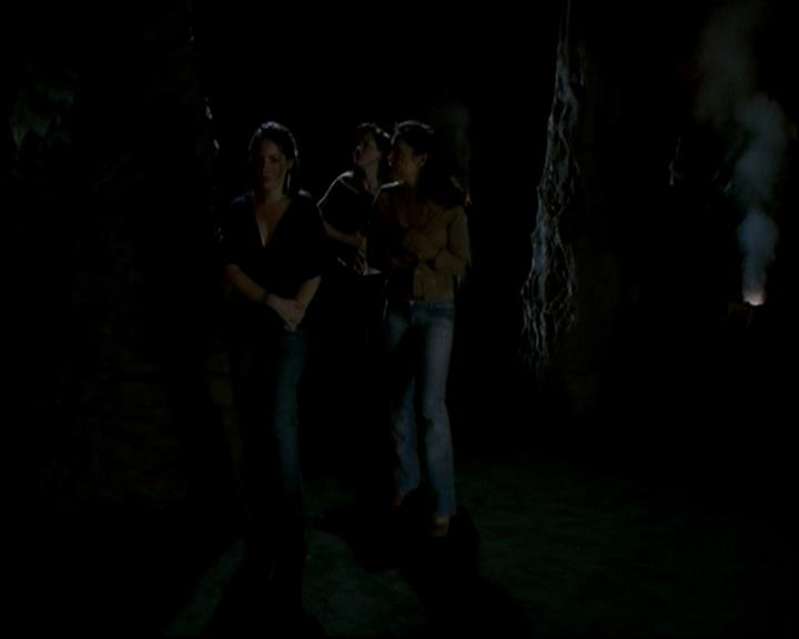 Charmed-Online-dot-TheMakingOfCharmed0696.jpg Charmed-Online-dot-TheMakingOfCharmed0696.jpg