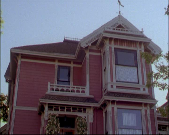 Charmed-Online-dot-TheMakingOfCharmed0705.jpg Charmed-Online-dot-TheMakingOfCharmed0705.jpg