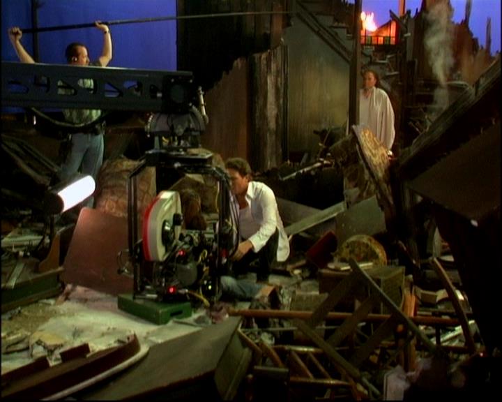 Charmed-Online-dot-TheMakingOfCharmed0718.jpg Charmed-Online-dot-TheMakingOfCharmed0718.jpg