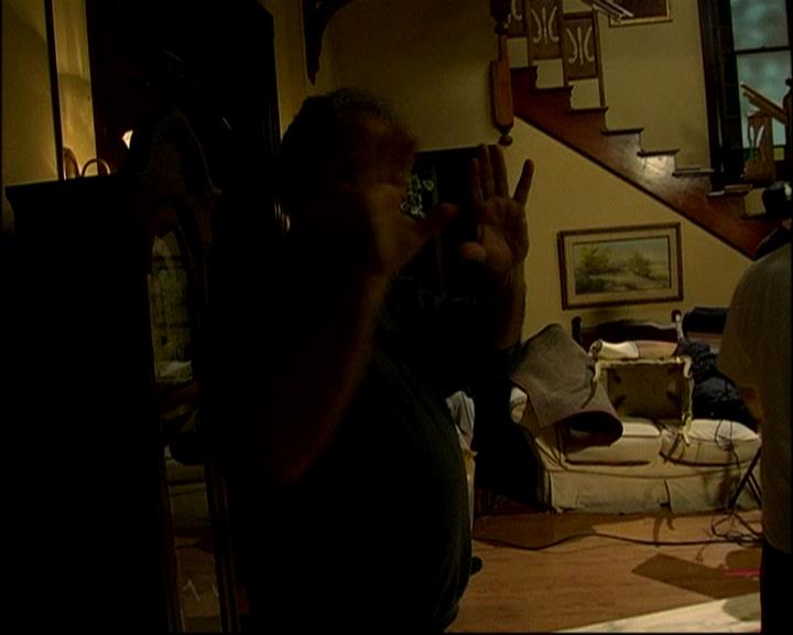 Charmed-Online-dot-TheMakingOfCharmed0743.jpg Charmed-Online-dot-TheMakingOfCharmed0743.jpg