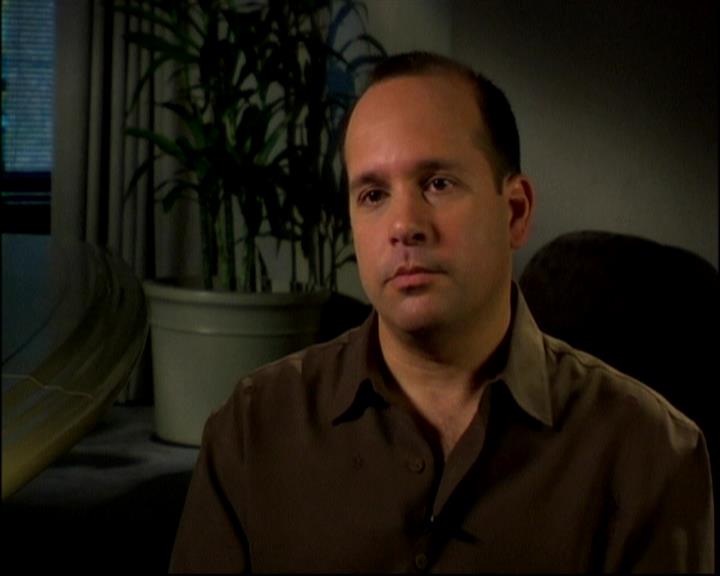 Charmed-Online-dot-TheMakingOfCharmed0810.jpg Charmed-Online-dot-TheMakingOfCharmed0810.jpg