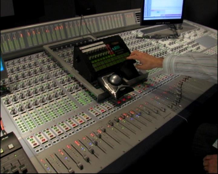 Charmed-Online-dot-TheMakingOfCharmed0964.jpg Charmed-Online-dot-TheMakingOfCharmed0964.jpg