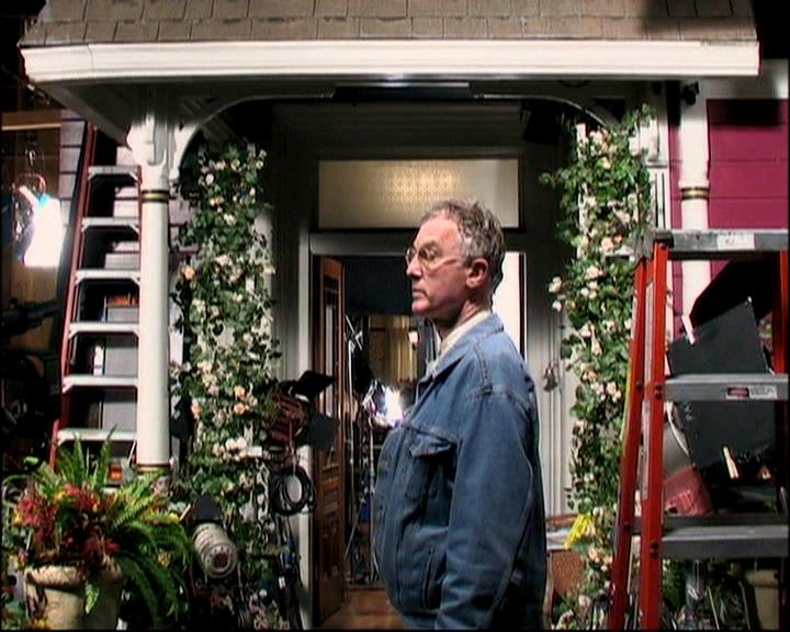 Charmed-Online-dot-ToTheManorBorn0010.jpg Charmed-Online-dot-ToTheManorBorn0010.jpg