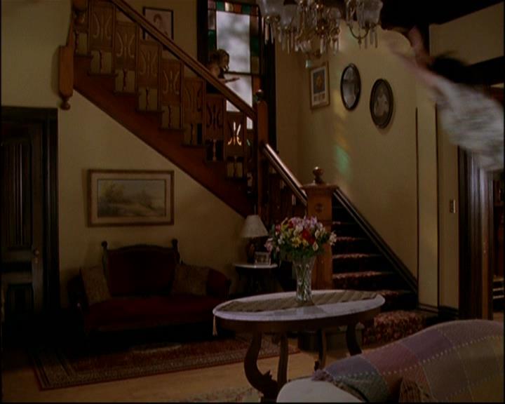 Charmed-Online-dot-ToTheManorBorn0051.jpg Charmed-Online-dot-ToTheManorBorn0051.jpg