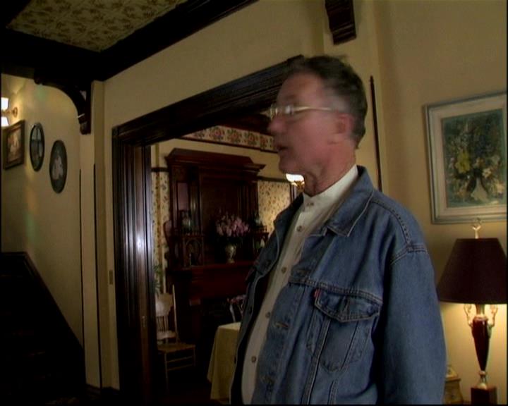 Charmed-Online-dot-ToTheManorBorn0066.jpg Charmed-Online-dot-ToTheManorBorn0066.jpg