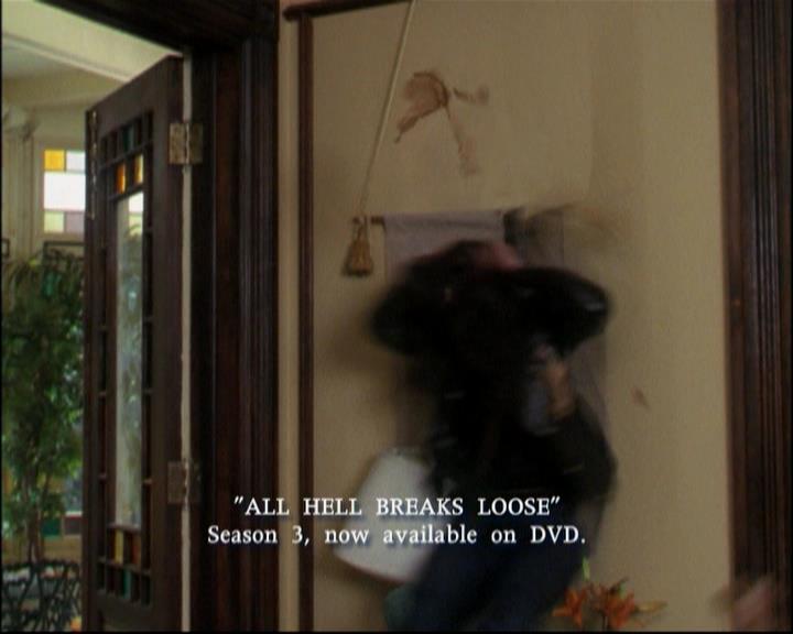 Charmed-Online-dot-ToTheManorBorn0184.jpg Charmed-Online-dot-ToTheManorBorn0184.jpg