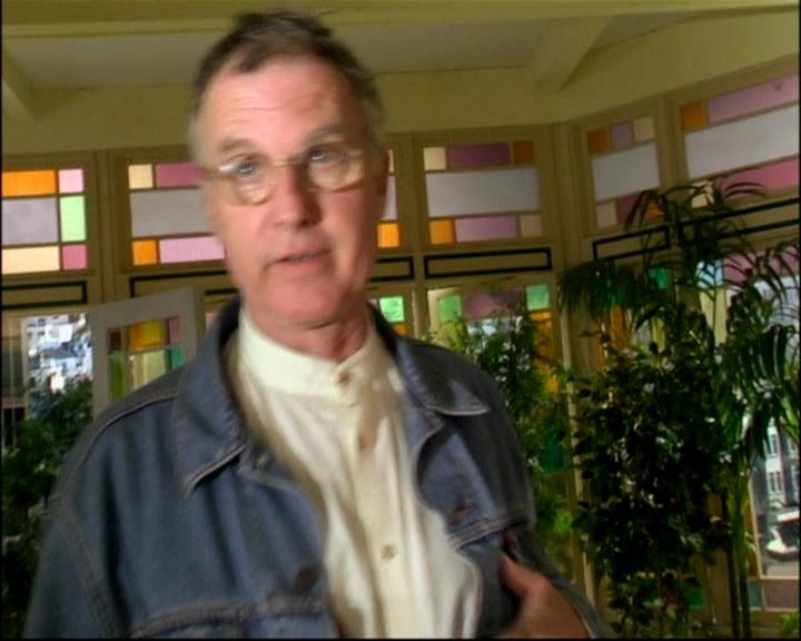 Charmed-Online-dot-ToTheManorBorn0199.jpg Charmed-Online-dot-ToTheManorBorn0199.jpg